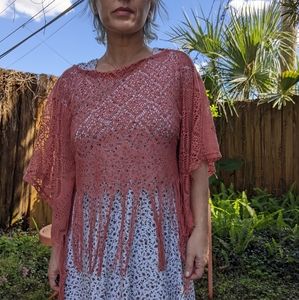 Coral/Salmon Knitted Lace Short Poncho XS/S | Black Poppy